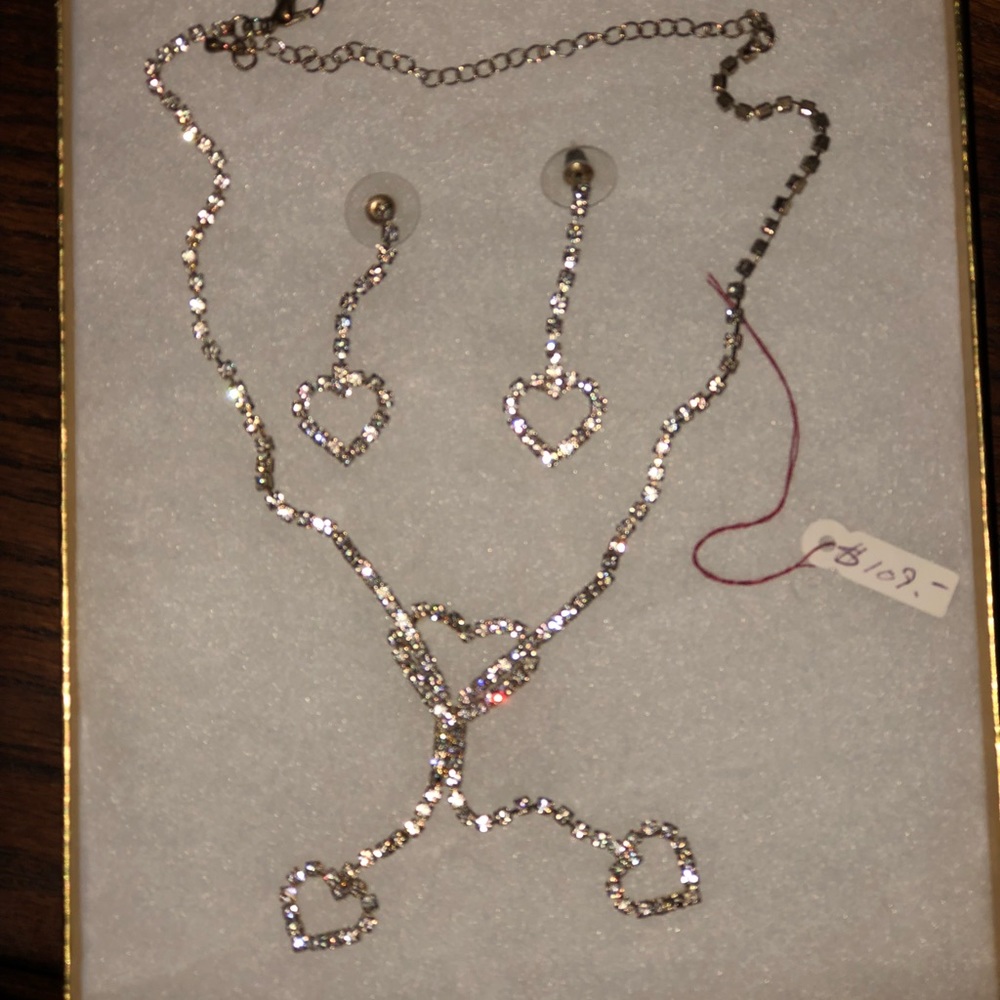 Necklace and Earrings set